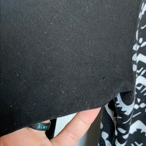 LulaRoe Randy Shirt - Picture 7 of 7